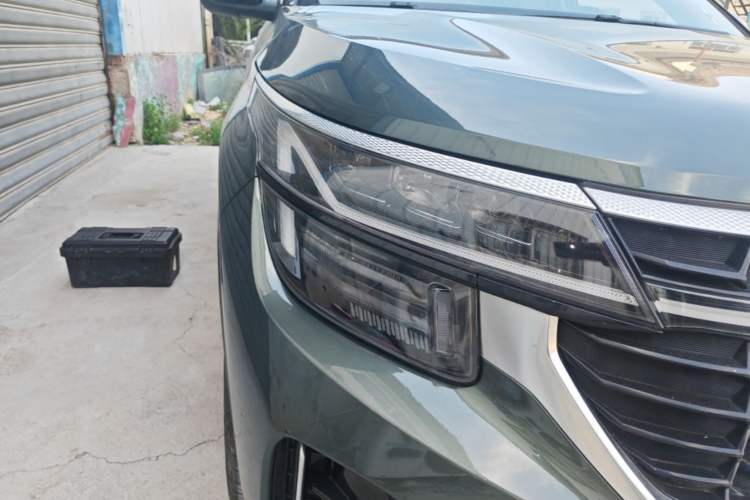 Used Kia Seltos 2023 1.5L CVT Luxury Edition Exterior 6