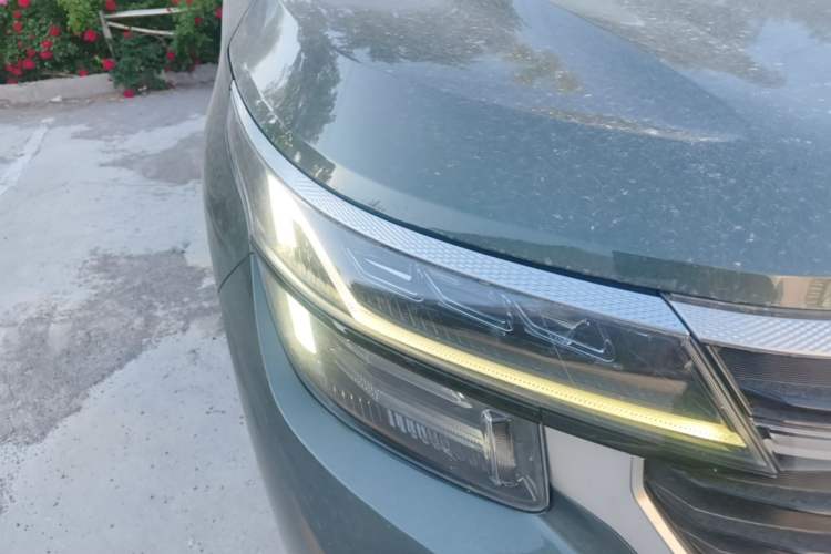 Used Kia Seltos 2023 1.5L CVT Luxury Edition Exterior 6