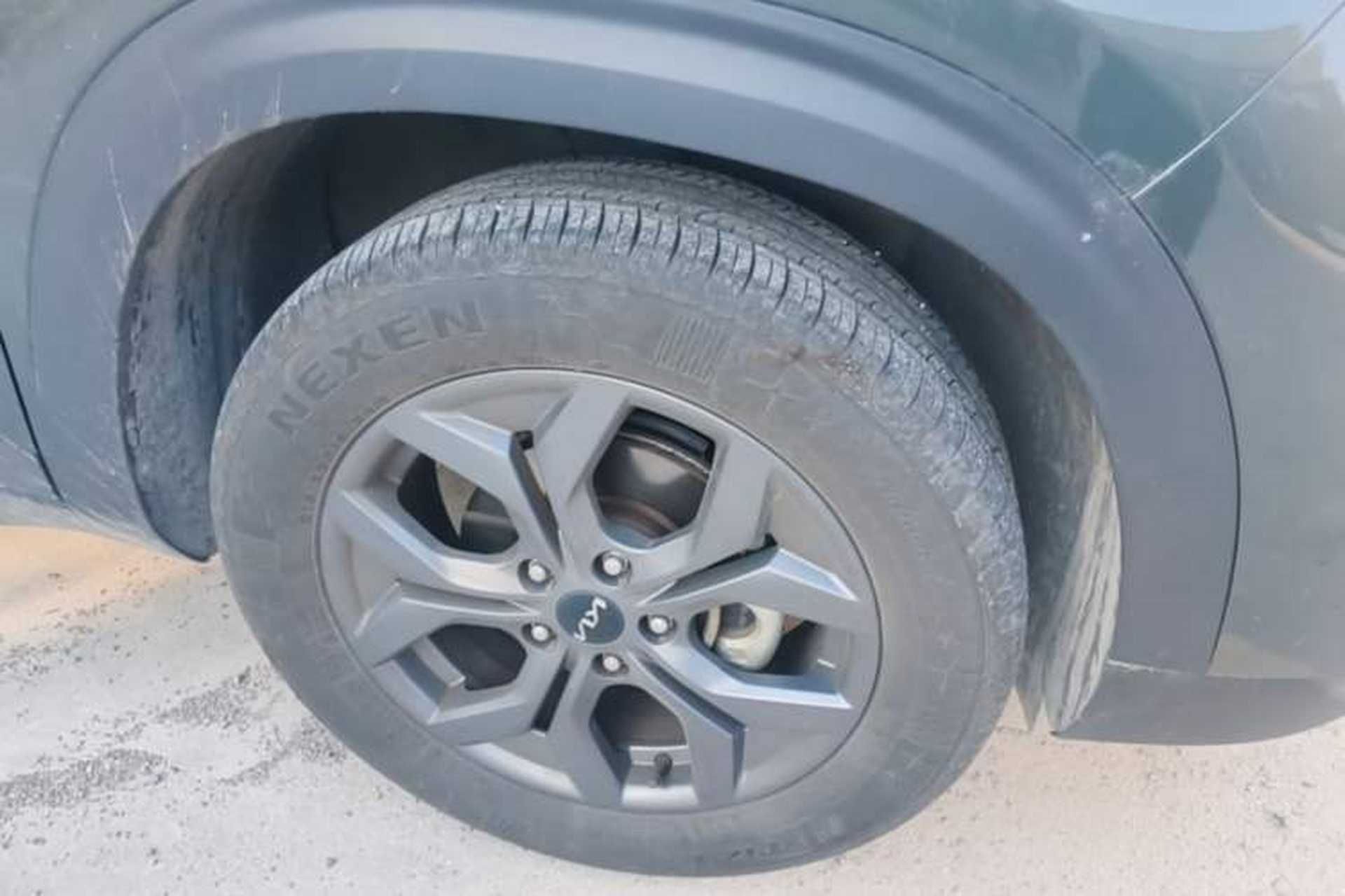 Used Kia Seltos 2023 1.5L CVT Luxury Edition Exterior 7