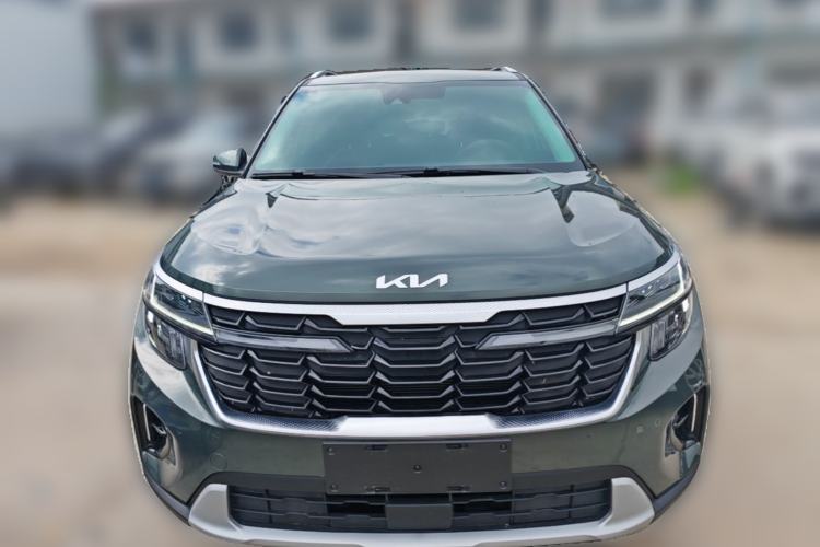 Used Kia Seltos 2023 1.5L CVT Luxury Edition Front