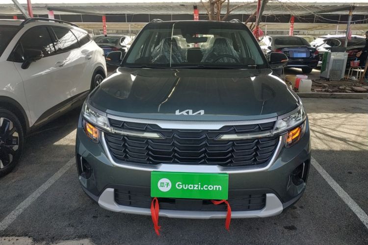 Used Kia Seltos 2023 1.5L CVT Luxury Edition Front