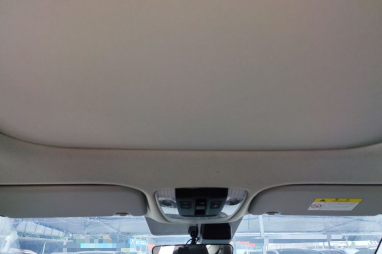 Used Kia Seltos 2023 1.5L CVT Luxury Edition Headliner