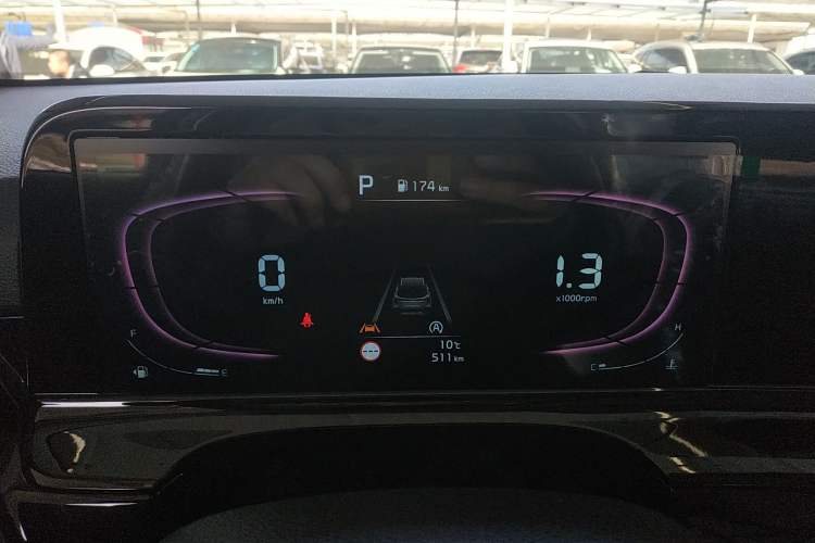 Used Kia Seltos 2023 1.5L CVT Luxury Edition Instrument Cluster