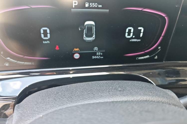 Used Kia Seltos 2023 1.5L CVT Luxury Edition Odometer Close Up
