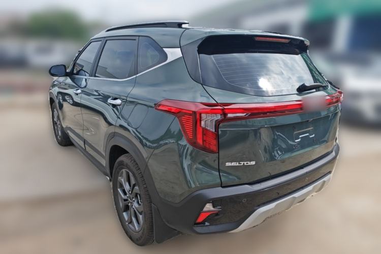 Used Kia Seltos 2023 1.5L CVT Luxury Edition Rear Left 45 Deg