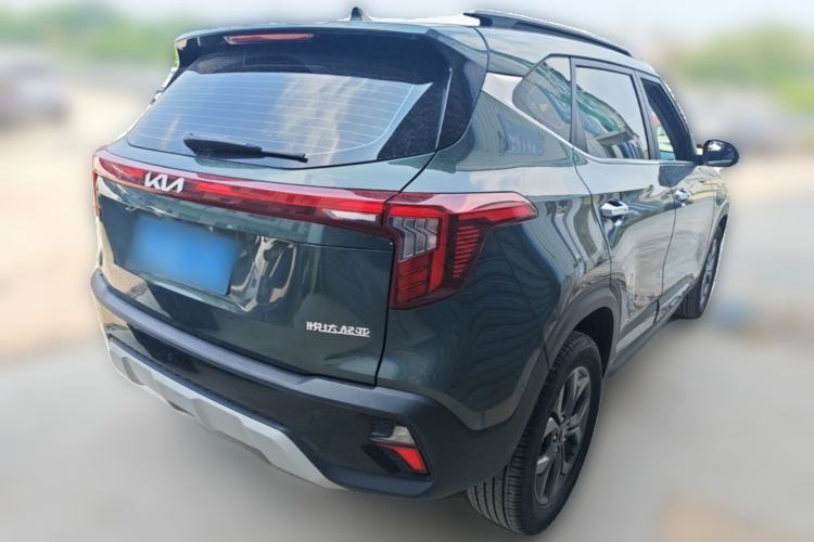 Used Kia Seltos 2023 1.5L CVT Luxury Edition Rear Right 45 Deg