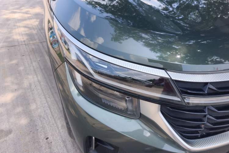 Used Kia Seltos 2023 1.5L CVT Luxury Edition Right Front Headlight