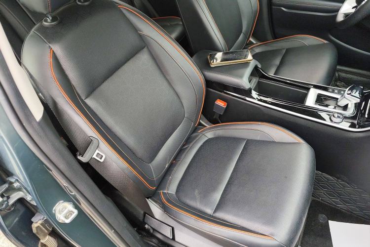 Used Kia Seltos 2023 1.5L CVT Luxury Edition Right Front Seat