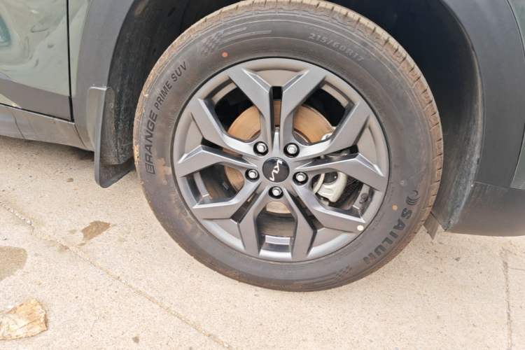 Used Kia Seltos 2023 1.5L CVT Luxury Edition Right Front Wheel Hub
