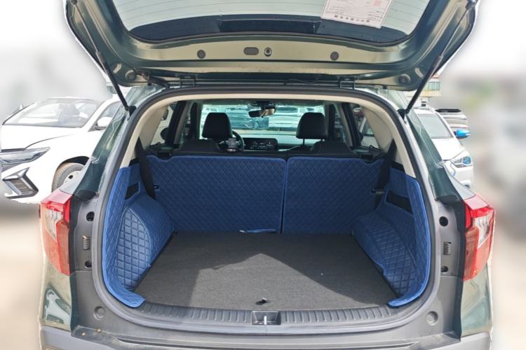 Used Kia Seltos 2023 1.5L CVT Luxury Edition Trunk