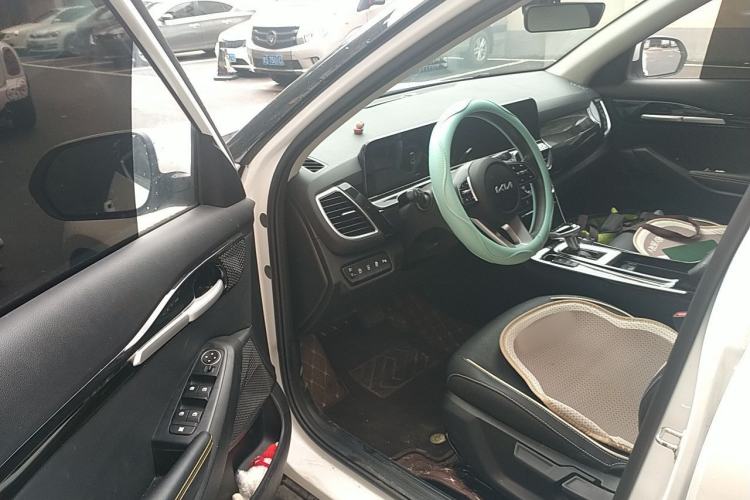 Used Kia Seltos 2023 1.5L CVT Comfort Edition Driver Seat