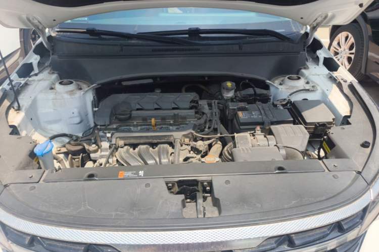 Used Kia Seltos 2023 1.5L CVT Luxury Edition Engine Bay