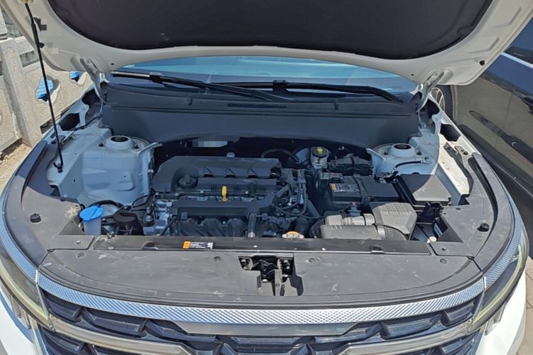 Used Kia Seltos 2023 1.5L CVT Luxury Edition Engine Bay