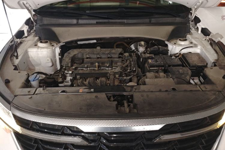 Used Kia Seltos 2023 1.5L CVT Luxury Edition Engine Bay
