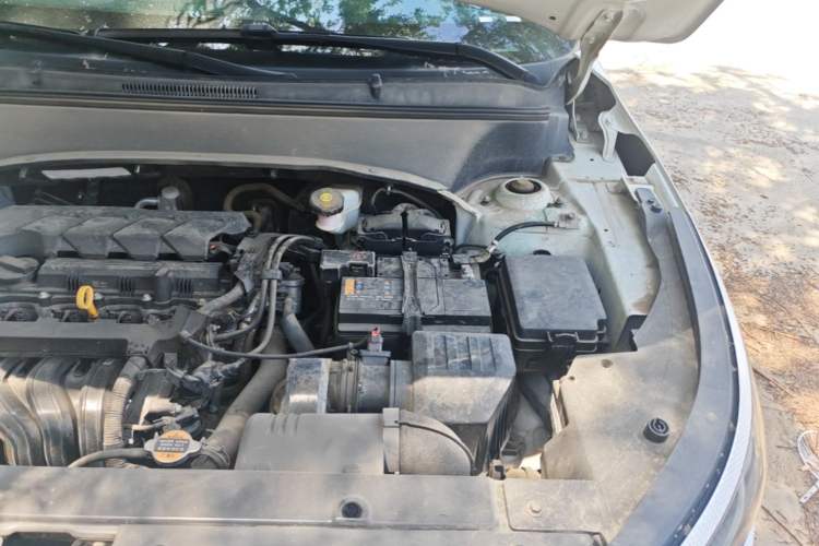 Used Kia Seltos 2023 1.5L CVT Luxury Edition Engine Bay Left