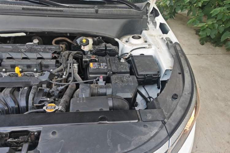 Used Kia Seltos 2023 1.5L CVT Comfort Edition Engine Bay Left