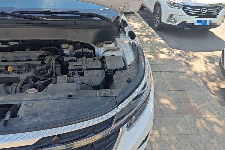 Used Kia Seltos 2023 1.5L CVT Luxury Edition Engine Bay Left