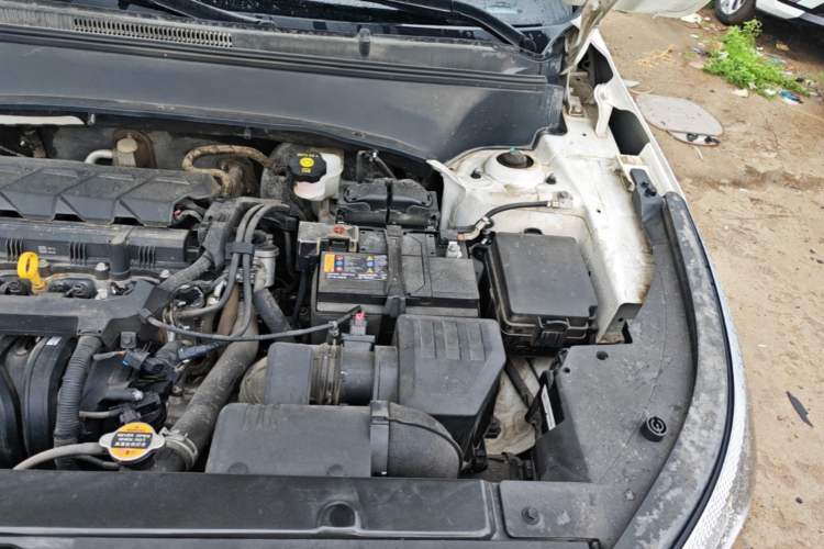 Used Kia Seltos 2023 1.5L CVT Luxury Edition Engine Bay Left