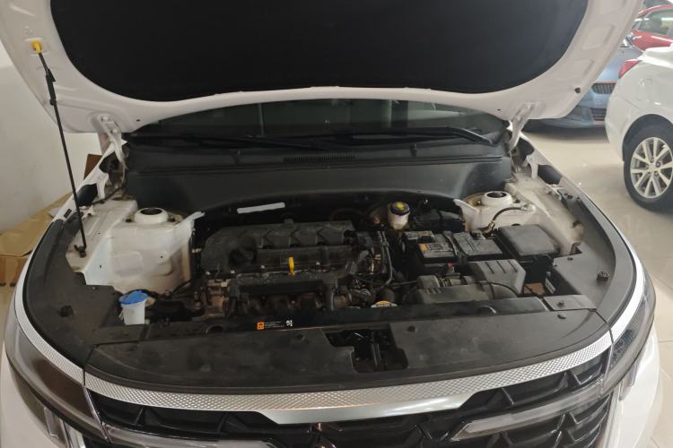 Used Kia Seltos 2023 1.5L CVT Luxury Edition Engine Bay