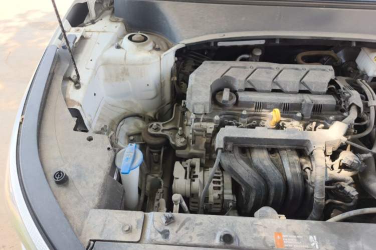 Used Kia Seltos 2023 1.5L CVT Luxury Edition Engine Bay Right