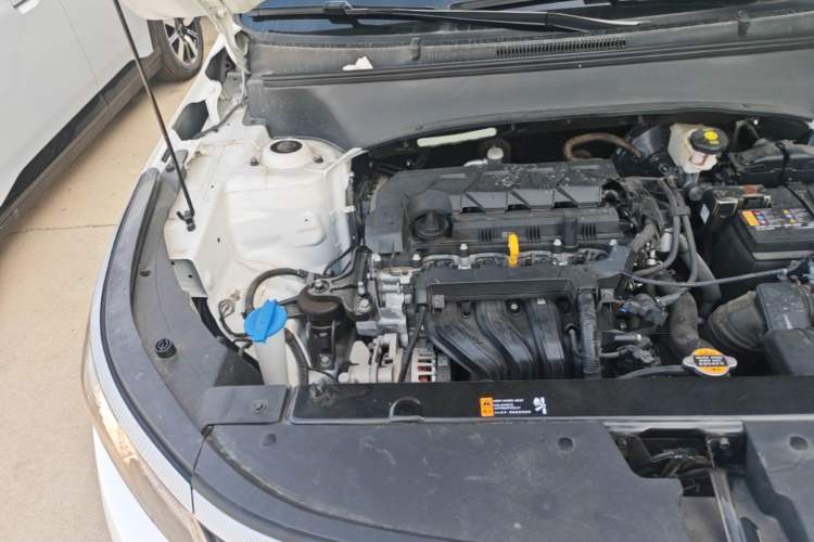 Used Kia Seltos 2023 1.5L CVT Comfort Edition Engine Bay Right