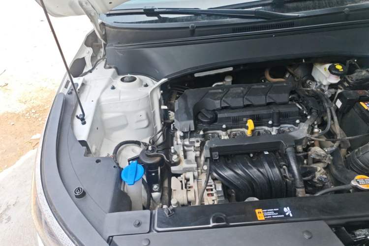 Used Kia Seltos 2023 1.5L CVT Luxury Edition Engine Bay Right