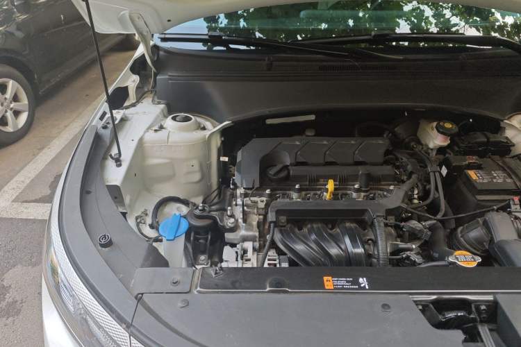 Used Kia Seltos 2023 1.5L CVT Comfort Edition Engine Bay Right