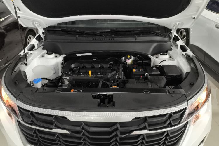 Used Kia Seltos 2023 1.5L CVT Comfort Edition Engine Bay