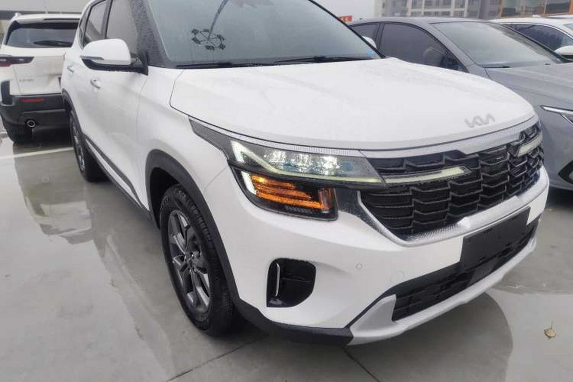 Used Kia Seltos 2023 1.5L CVT Luxury Edition Exterior 1