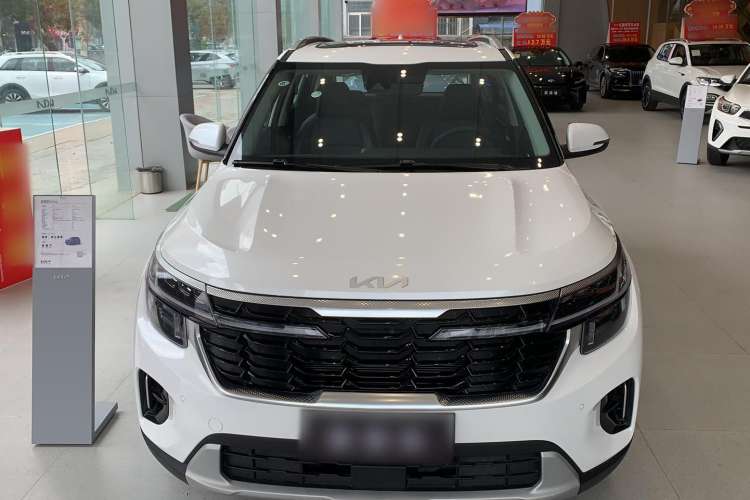 Used Kia Seltos 2023 1.5L CVT Luxury Edition Exterior 1