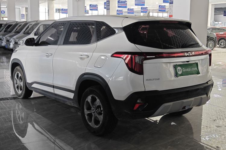 Used Kia Seltos 2023 1.5L CVT Comfort Edition Exterior 2