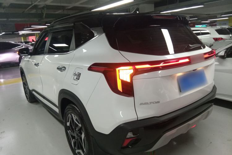 Used Kia Seltos 2023 1.5L CVT Luxury Edition Exterior 2
