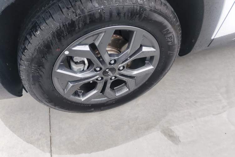 Used Kia Seltos 2023 1.5L CVT Luxury Edition Exterior 4