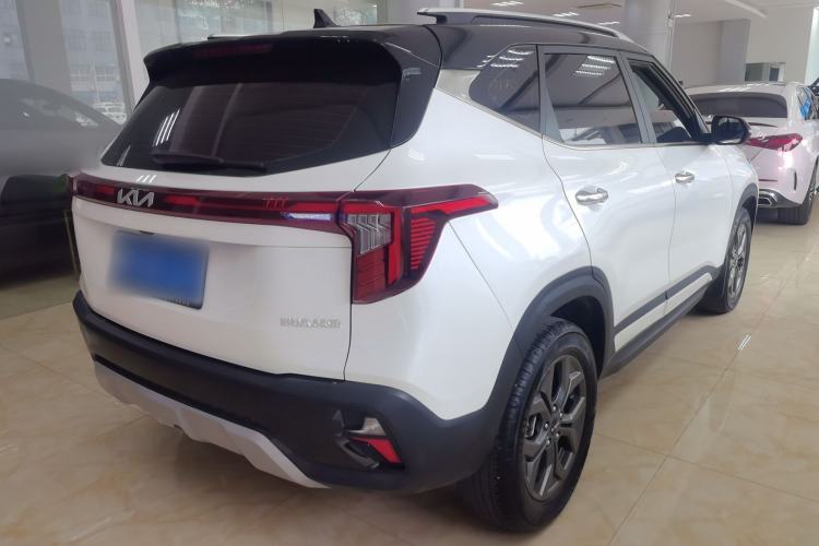 Used Kia Seltos 2023 1.5L CVT Luxury Edition Exterior 5