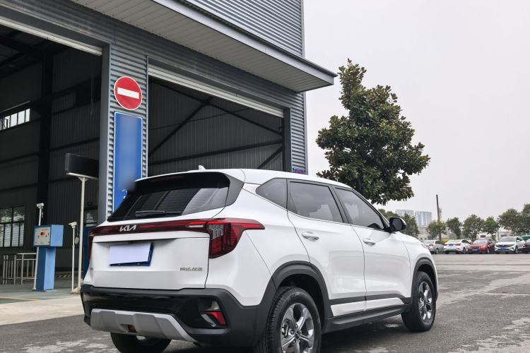 Used Kia Seltos 2023 1.5L CVT Comfort Edition Exterior 6
