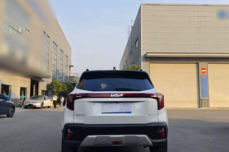 Used Kia Seltos 2023 1.5L CVT Luxury Edition Exterior 7