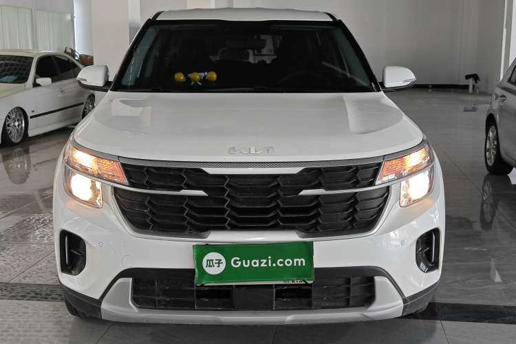 Used Kia Seltos 2023 1.5L CVT Comfort Edition Front