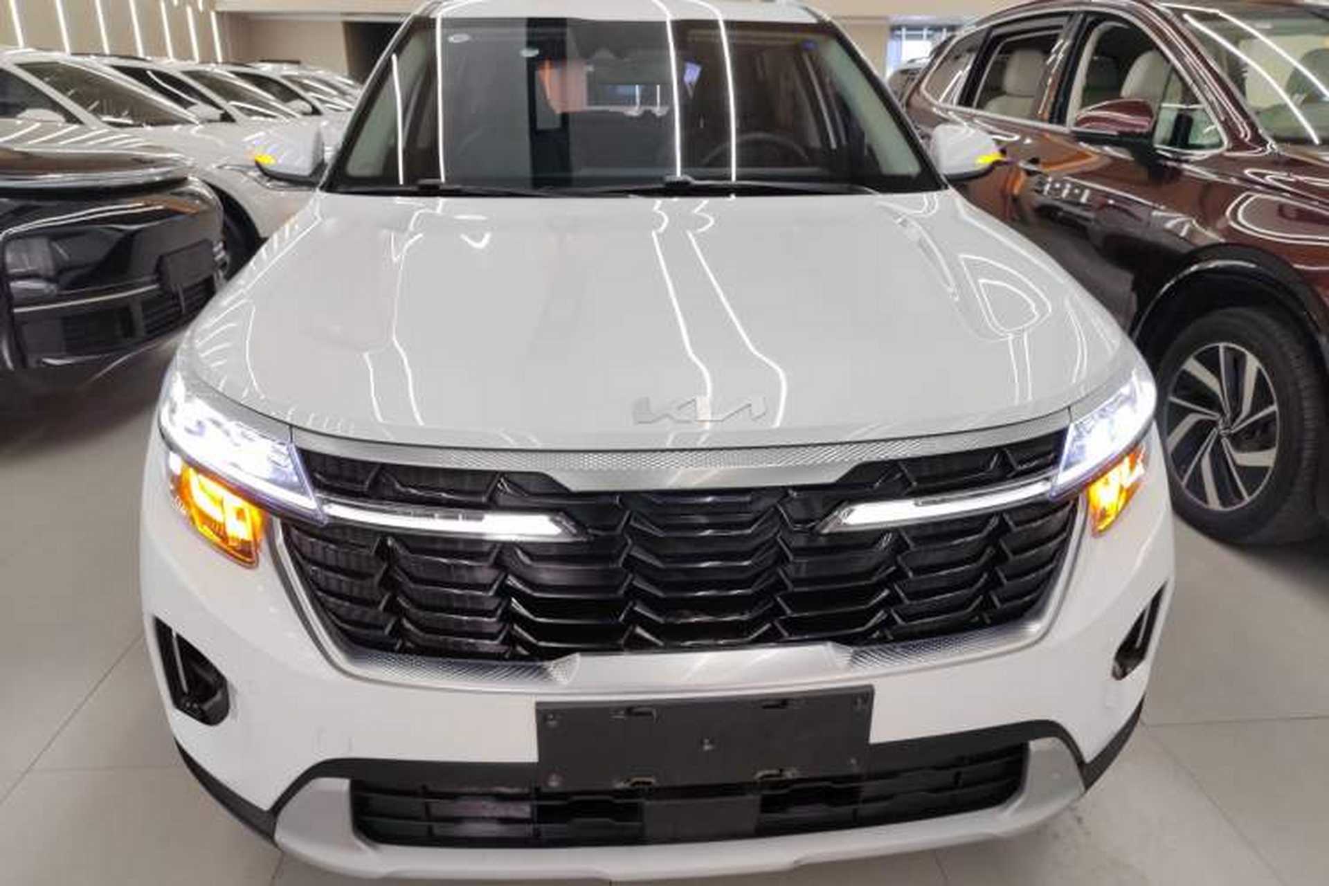 Used Kia Seltos 2023 1.5L CVT Luxury Edition Front