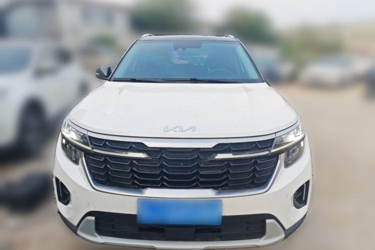 Used Kia Seltos 2023 1.5L CVT Luxury Edition Front