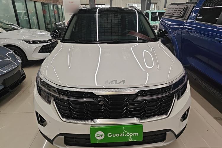 Used Kia Seltos 2023 1.5L CVT Luxury Edition Front