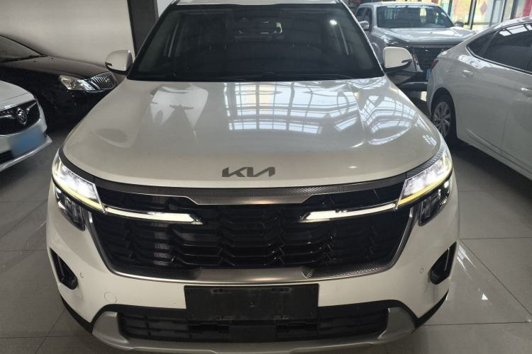 Used Kia Seltos 2023 1.5L CVT Luxury Edition Front