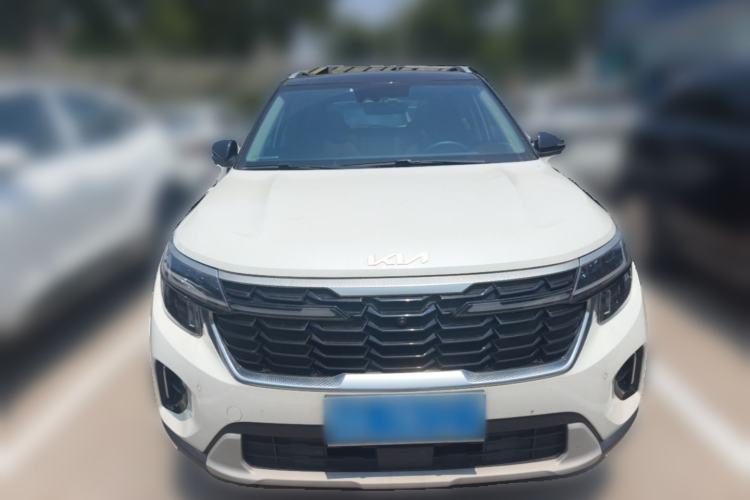 Used Kia Seltos 2023 1.5L CVT Luxury Edition Front