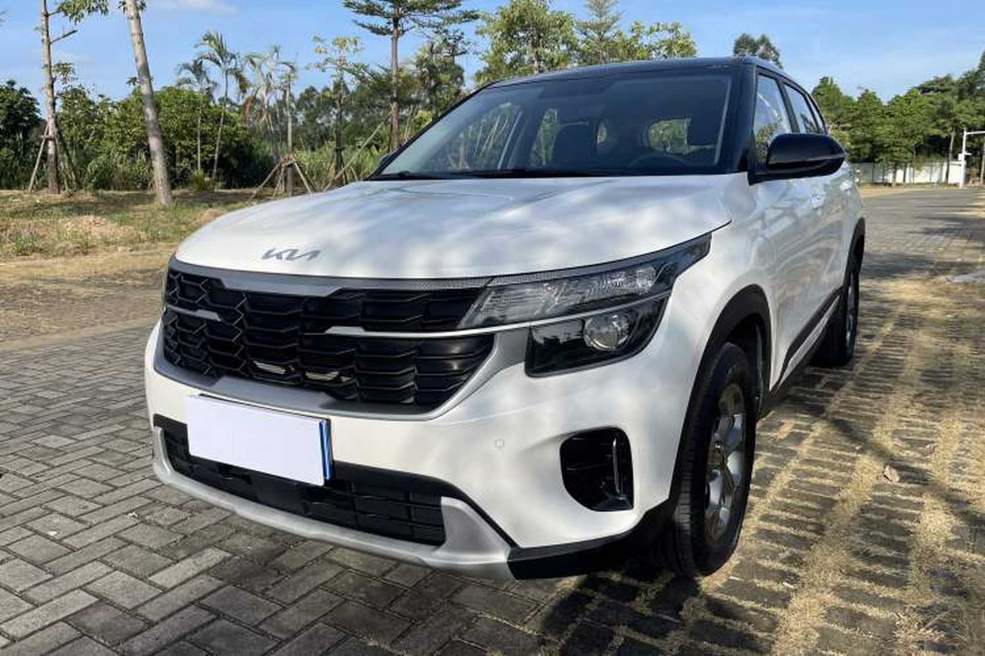 Used Kia Seltos 2023 1.5L CVT Comfort Edition Front Left 45 Deg