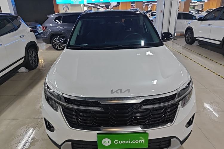 Used Kia Seltos 2023 1.5L CVT Luxury Edition Front