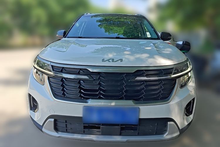 Used Kia Seltos 2023 1.5L CVT Luxury Edition Front