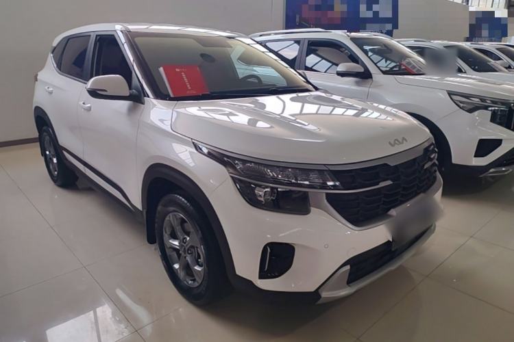 Used Kia Seltos 2023 1.5L CVT Comfort Edition Front Right 45 Deg