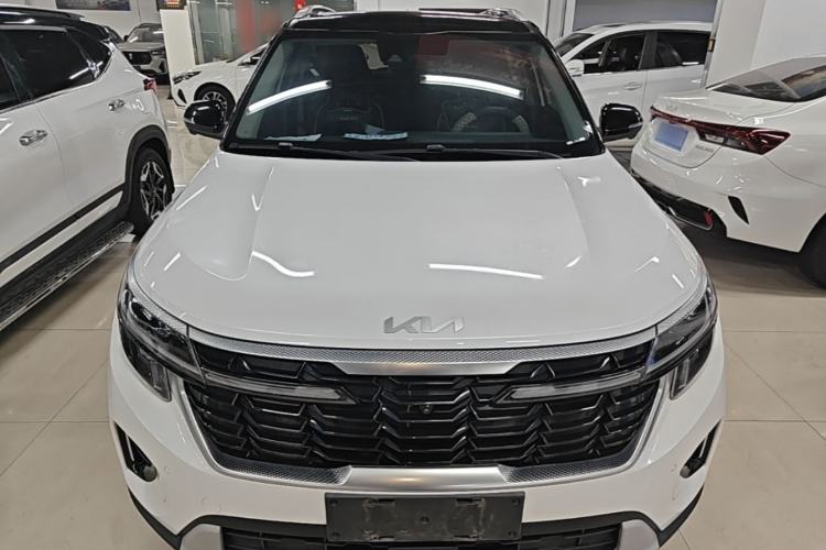 Used Kia Seltos 2023 1.5L CVT Luxury Edition Front