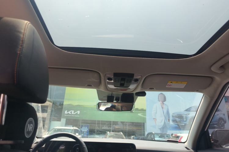 Used Kia Seltos 2023 1.5L CVT Luxury Edition Headliner