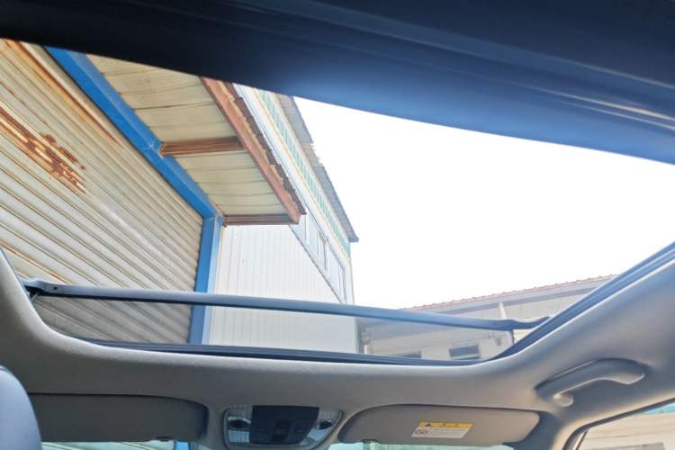 Used Kia Seltos 2023 1.5L CVT Luxury Edition Headliner