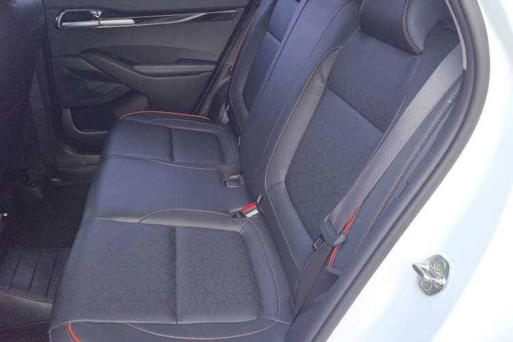 Used Kia Seltos 2023 1.5L CVT Luxury Edition Interior 1